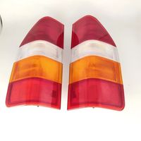 Pour Mercedes-Benz Sprinter 1998-2006 Modèle W901 OLIVER Feux arrière avec motif d'origine Numéro de pièce 0008260756