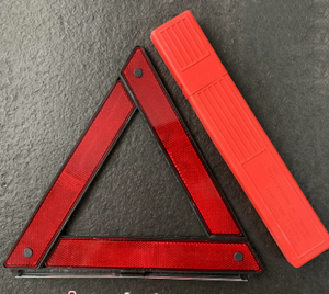 Triángulo de advertencia de seguridad plegable para averías en la carretera Viento probado con el caso Triángulo de advertencia del automóvil - Product Image 2