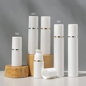 Flacon pompe airless blanc 15ml 30ml 50ml avec capuchon doré/argenté, pulvérisateur cosmétique PP pour crème et <span class=keywords><strong>lotion</strong></span>, estampage à chaud - Product Image 4