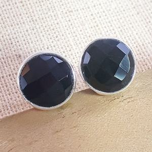 ต่างหูเงินแท้ 925 ประดับด้วยพลอยออนิกซ์สีดำธรรมชาติ - Product Image 5