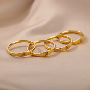 New Women's Stainless Steel 18K Gold Plated Ring Jewelry Custom Name Fashion Simple 26 Letter Ring Wholesale