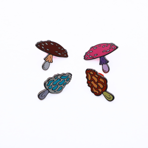 Personalizado de lujo de cumpleaños <span class=keywords><strong>club</strong></span> de fútbol lesbiana viaje Sailor Moon girasol profesor avión Gallo insignia etiqueta Pin - Product Image 3