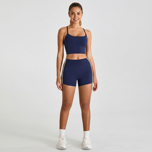 Soutien-gorge de sport pour femme à fines bretelles spaghetti, dos croisé, froncé, avec coussinets amovibles, maintien léger, idéal pour le yoga, le Pilates, la gym et le fitness - Product Image 4