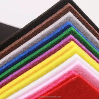 Tapis d'extérieur en polyester non tissé à prix compétitif, sur mesure, vente en gros pour acheteurs de projets