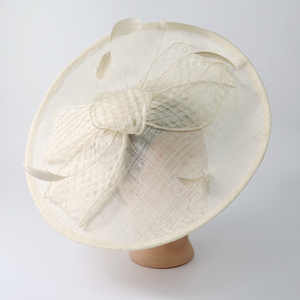 Factory Custom Ladies Elegant Wedding <strong>Fascinator</strong> High Quality Sinamay Bow Feather Church Hats <strong>White</strong> <strong>Fascinators</strong> for Women - Product Image 1