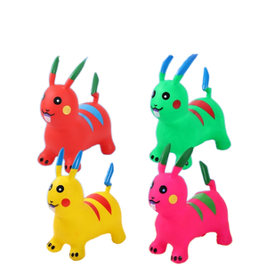 Vente en gros de jouets gonflables en PVC pour bébé <span class=keywords><strong>vache</strong></span> cerf rouge Pikachu Support de saut en plastique peint pour enfants Design épais antidéflagrant - Product Image 5