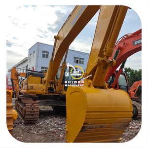 รถขุดตีนตะขาบขนาดใหญ่ Komatsu PC450-8 SAA6D125E-5 มือสองจากญี่ปุ่นแท้ กำลังเครื่องยนต์ 257 กิโลวัตต์ น้ำหนัก 45 ตัน รุ่น PC-400-8 PC430-8 - Product Image 1