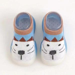 Jingwen OEM Chaussettes pour enfants, chaussettes antidérapantes en tricot mignonnes, chaussettes pour enfants - Product Image 5