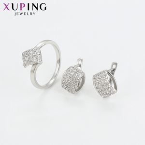64982 Xuping mode ensemble bague et boucle d'oreille plaqué platine luxe femmes romantique soeur anneaux meilleurs amis bijoux