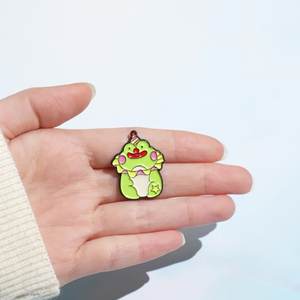 Großhandel Metall lustige Krone Serie Anstecknadeln Abzeichen Frosch Katze Hund Emaille Legierung Brosche Pin Joker - Product Image 5