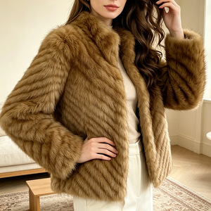 Manteau en fourrure de renard véritable <span class=keywords><strong>Carla</strong></span> pour femme, col montant, chaud et doux, tendance, ODM OEM - Product Image 5