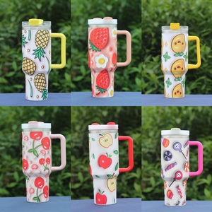 15 색 40 온스 과일 물병 레몬 체리 파인애플 빨대와 뚜껑이있는 딸기 과일 컵 - Product Image 1