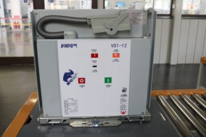 Interruptores de Circuito al Vacío de Alta Tensión para Interiores, Trifásicos/Monofásicos, 3 Polos, 12KV 25KA, Marca BIBO KECHANG - Product Image 4