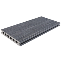 Platelage composite en plastique et bois imperméable, panneaux de terrasse en bois composite WPC pour l'extérieur, le patio, le balonly, le bord de la piscine