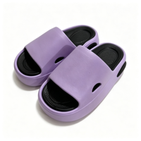 Sandales à plateforme épaisse en EVA pour enfants, pantoufles nuages antidérapantes à bout ouvert, claquettes personnalisables pour intérieur et extérieur