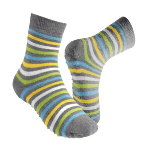 Chaussettes antidérapantes 750  merchandising personnalisé - Product Image 1