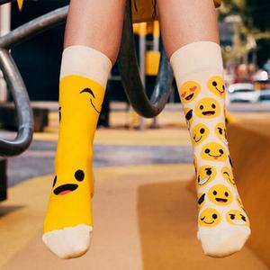 جوارب رجالية مبتكرة وعصرية بتصميم غير متناسق للجنسين، جوارب قطنية مضحكة بتصميم فريد للبيع بالجملة - Product Image 4
