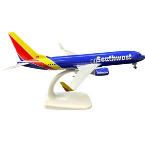 Modèle d'avion Airbus B-737 de Southwest Airlines, échelle 1/400, design moderne, matériau métallique durable - Product Image 1