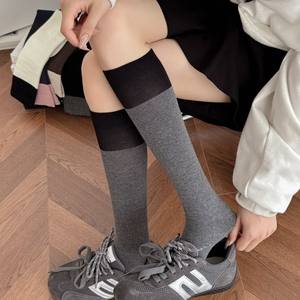Chaussettes au-dessus du genou à tube long noir et gris de style printemps et automne pour femmes, chaussettes de mollet - Product Image 3