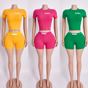 Abbigliamento Estivo per Donne, Set Due Pezzi Personalizzato con T-shirt a Maniche Lunghe Ricamata e Pantaloncini, Set Loungewear in Cotone Costolato - Product Image 2