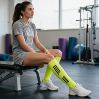 Chaussettes de compression de football d'été en nylon respirant, personnalisées, antidérapantes, invisibles, tricotées pour hommes