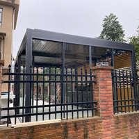 Fabricant de pergola en aluminium de type mural à toit à lames bioclimatiques manuel imperméable personnalisé OEM