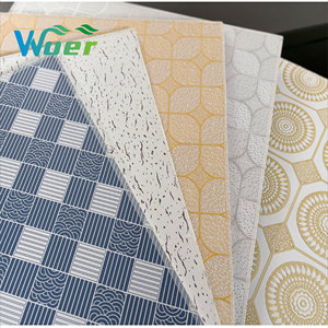 Bán buôn Nhà máy cung cấp trực tiếp Kích thước 595 trang trí gạch trần thạch cao PVC gạch Trần - Product Image 5