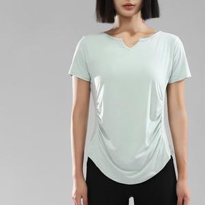 Camiseta de Yoga para Mujer con Cuello en V y Detalle Cruzado, Ajuste Regular, Manga Corta, Transpirable, Elástica, Tallas Grandes, para Gimnasio - Product Image 3