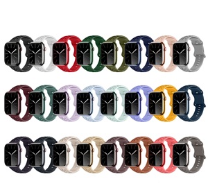 <span class=keywords><strong>Correa</strong></span> de Reloj de Silicona Suave con Patrón de Rosas 3D para <span class=keywords><strong>Apple</strong></span> <span class=keywords><strong>Watch</strong></span> 10 8 7 6 5 4 3 2 1 SE 40mm 44mm 45mm 49mm, <span class=keywords><strong>Correa</strong></span> de Ajuste Rápido - Product Image 3