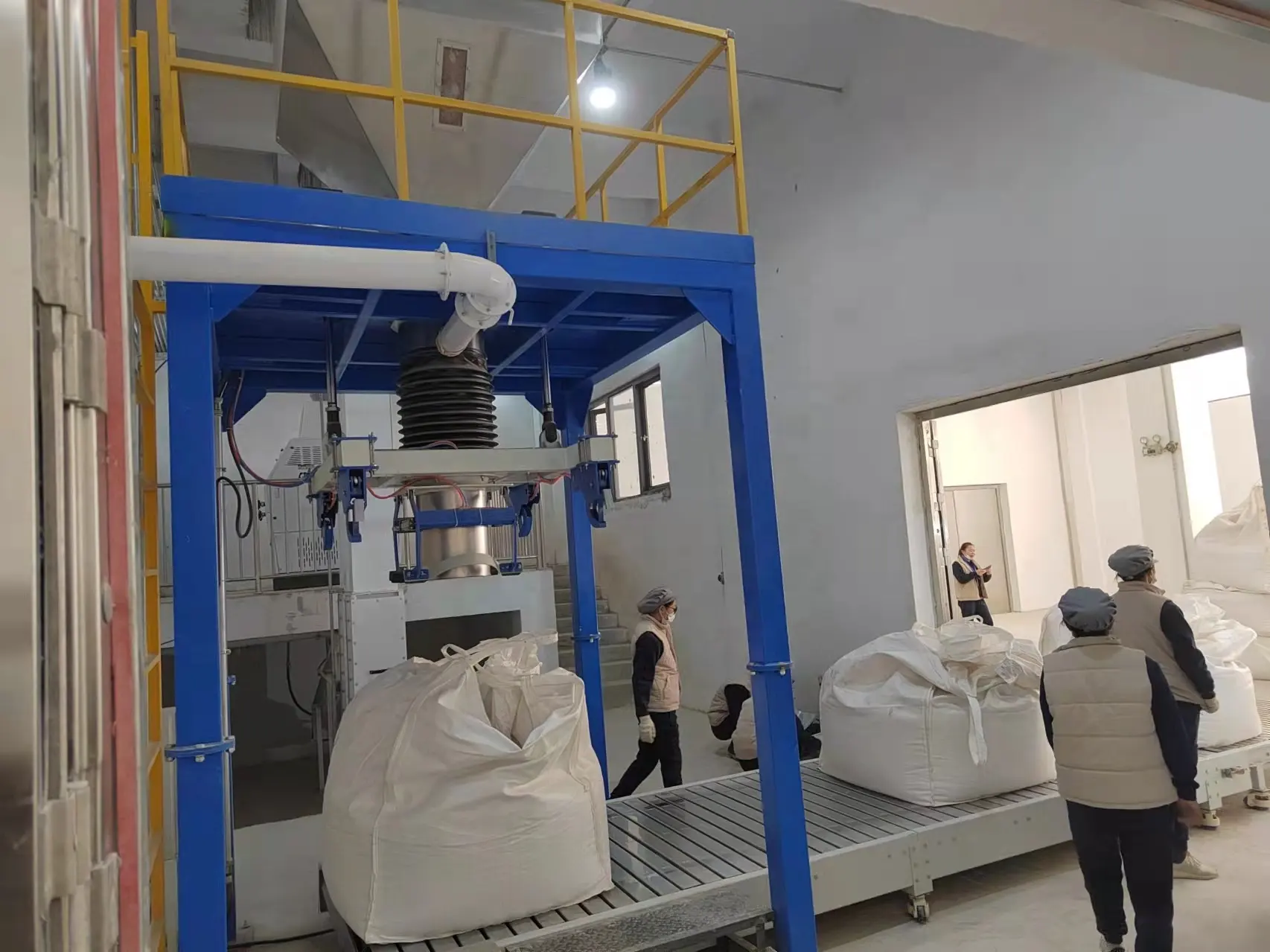 חם פופולרי גרגיר אבקה יצרן עליון אוטומטי גדול אריזת תיק ג'מבו אספקת מפעל איכות 500 ק""ג-2 טון מכונת אריזה