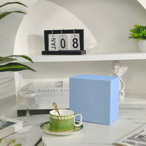Vente en gros de nouvelles tasses et soucoupes en porcelaine osseuse européenne pour le thé de l'après-midi - Product Image 1