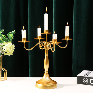 Candelabro Europeo Vintage de Hierro de 5 Brazos, Decoración de Mesa, Centro de Mesa para Bodas, Decoración del Hogar, Mystic Arts - Product Image 4