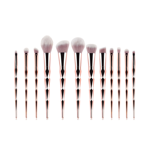 Dailyqueen แปรงแต่งหน้าสำหรับมืออาชีพ12ชิ้น, แปรงปัดเพชรแวววาวขนแปรงรองพื้นใช้พร้อมแปรงโกนหนวด - Product Image 3