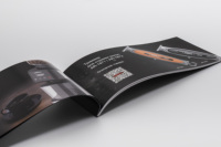 Service d'impression offset de prospectus couleur personnalisés, brillants, de haute qualité, écologiques et recyclables, brochure/pliante pliée (MOQ