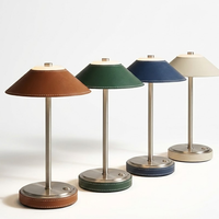 Lampe de table de chevet de luxe élégante pour restaurant, sans fil, à intensité variable, à commande tactile, en cuir cousu de qualité supérieure, rechargeable