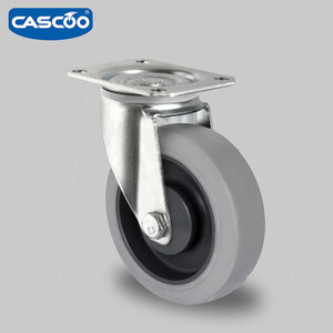 CASCOO Raccord <span class=keywords><strong>de</strong></span> <span class=keywords><strong>plaque</strong></span> <span class=keywords><strong>de</strong></span> roulette TPR gris industriel <span class=keywords><strong>de</strong></span> 5 pouces avec roulement à billes et frein Support OEM pour meubles - Product Image 3