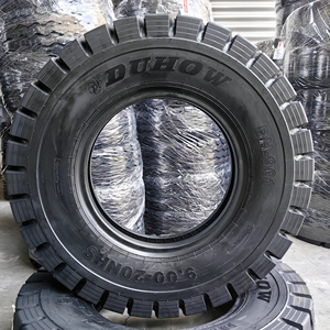 เครื่องจักรก่อสร้างยางรถยนต์ DH901ใหม่4.00-8 5.00-8 6.00-9 7.00-12 8.25-15 9.00-20 - Product Image 1