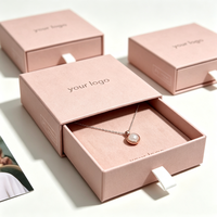 Boîte d'emballage de bijoux de luxe pour collier et boucles d'oreilles, avec logo UV estampé à l'or, boîte en papier coulissante de luxe