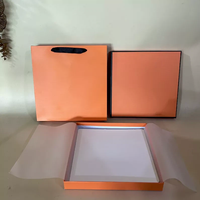 Simple Beige carré haut et bas couverture écharpe boîte d'emballage nœud boîte-cadeau gaufrage feuille d'or Uv pour t-shirt vêtements