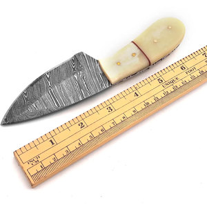 Couteau de chasse en acier Damas forgé à la main sur mesure de Pak Enterprises, équipement de survie, couteau de chasse en acier durable - Product Image 1