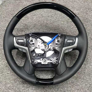 Volante Deportivo Personalizado de Madera para Toyota Hilux, Corolla, GR86, Camry, Land Cruiser 100, Serie 80, LC300, LC200, Fortuner, <span class=keywords><strong>GT86</strong></span> - Product Image 4