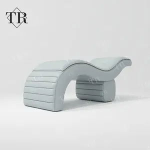 Turri einzigartiger luxuriöser gebogener ästhetischer Wimpernverlängerungs-Bettwimpern-Bettlehnen-Stuhl Möbel-Set mit Trolley-Licht