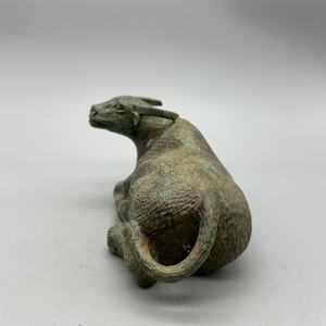 Scultura di Bestiame in Ottone Fuso, Oggetto d'Arte Antico da Collezione con Finitura Verde Ruggine, Modello 3D - Product Image 2