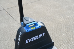 Новый электрический вилочный погрузчик HELI 2026 года, 1.5Т/2Т, электротележка CBD15J/CBD20J с литиевой батареей - Product Image 3