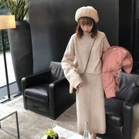 Ensemble professionnel personnalisable pour femme : pull col roulé ample en maille décontractée et jupe fendue pour le bureau