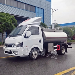 Dongfeng 4X2 <strong>Mini</strong> <strong>Milk</strong> <strong>Tanker</strong> <strong>Truck</strong> Small 2m&sup3; Loading 2000L Tra - Product Image 2