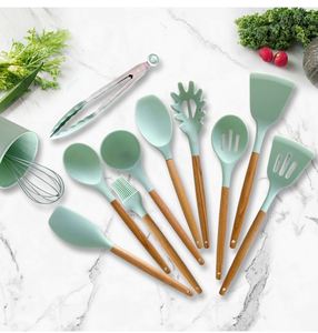 Ensemble d'ustensiles de cuisine en silicone 11 pièces avec manche en bois, spatule et cuillère antiadhésives, résistantes aux hautes températures - Product Image 4