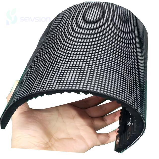 Customizable Indoor Flexible LED Screens P1.86 Cylindrical LED Displays Can Be Bent