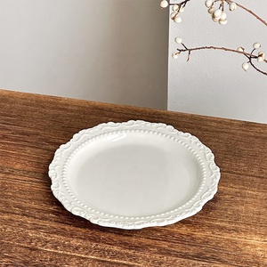 Assiettes en céramique française en vrac, à <span class=keywords><strong>fleurs</strong></span> en relief, blanches et jaunes, vintage, pour le dîner, le gâteau, le pain, le beurre, <span class=keywords><strong>assiette</strong></span> de service - Product Image 6