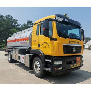 Dongfeng CSC 4X2 New Oil Tank Truck 15000L Flammable Liquid Transport Fuel Truck Mobile Gas Station Vehicle LGBF Sino Truck - Product Image 6
